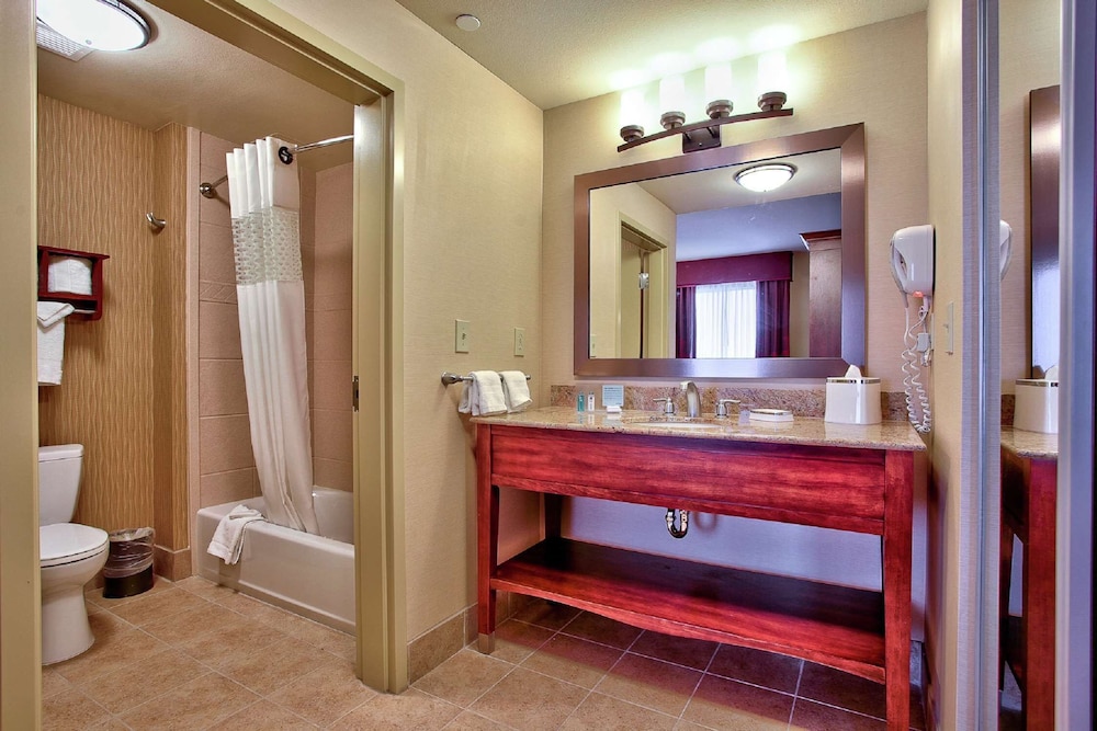 Hampton Inn And Suites Scottsdale Riverwalk 16/41
