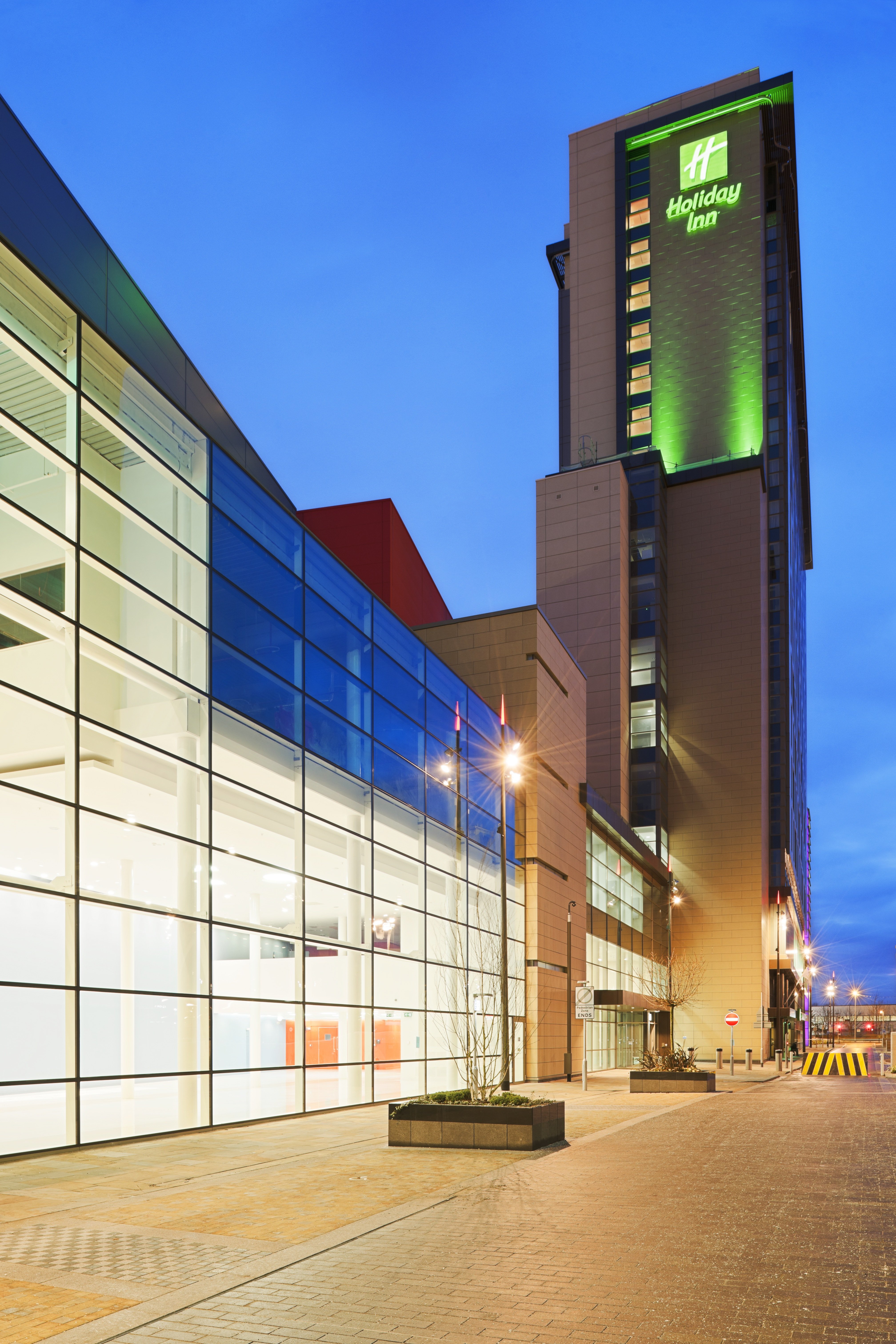 Holiday Inn Manchester Media City Uk 49/50