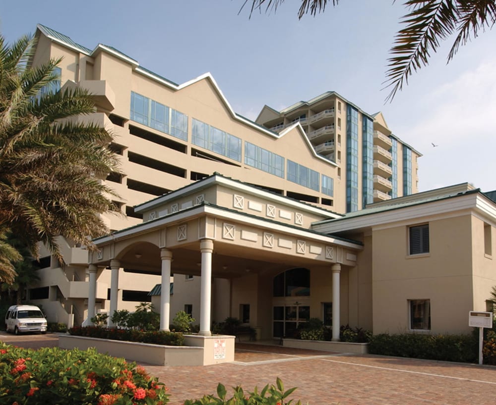 Lido Beach Resort 2/50