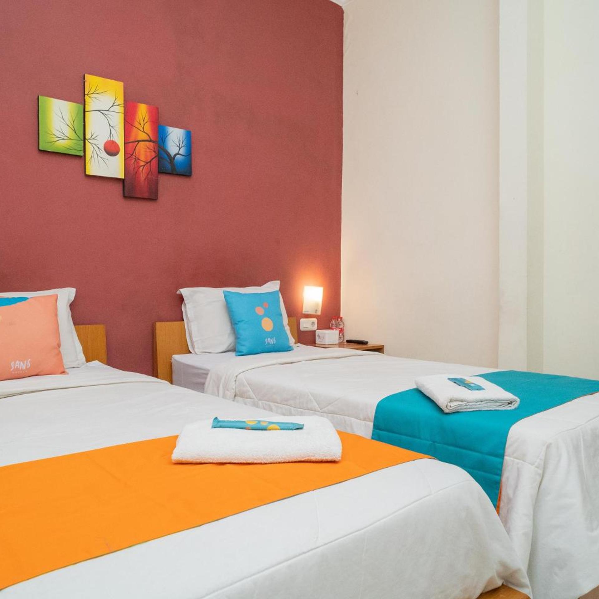 Sans Hotel Fif Fa Malang (ex OYO 3798 Fif fa Inn Pisang Kipas) 17/50