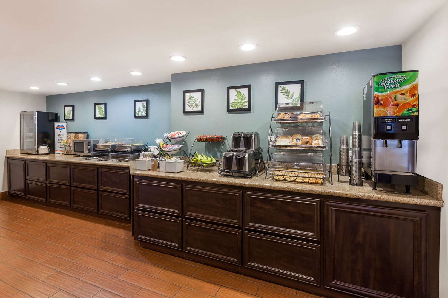 restaurant cafeteria