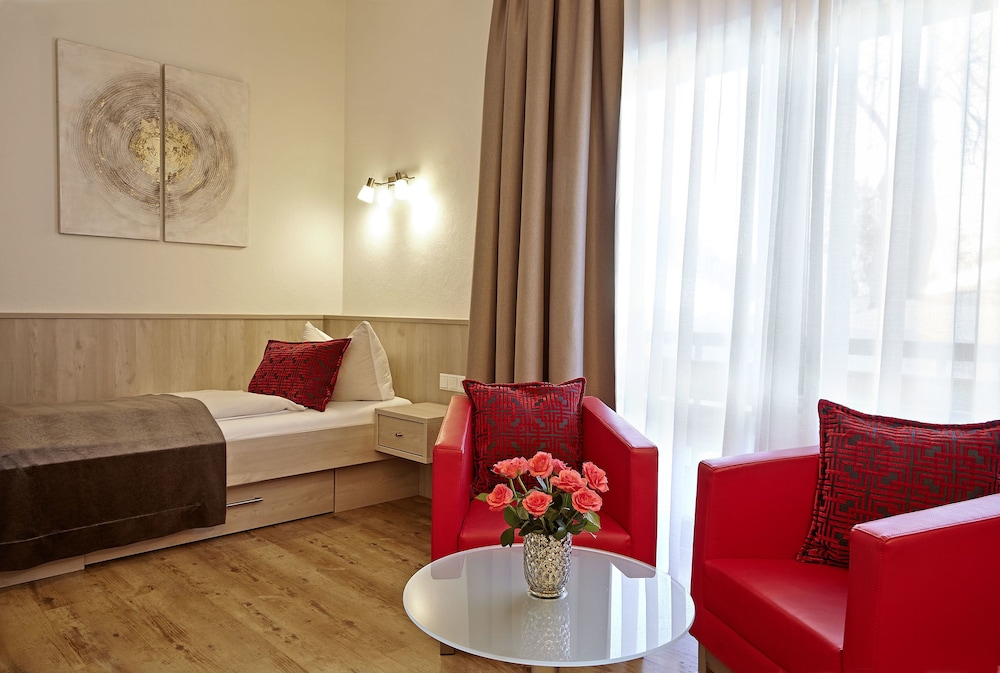 Hotel Bavaria 24/50
