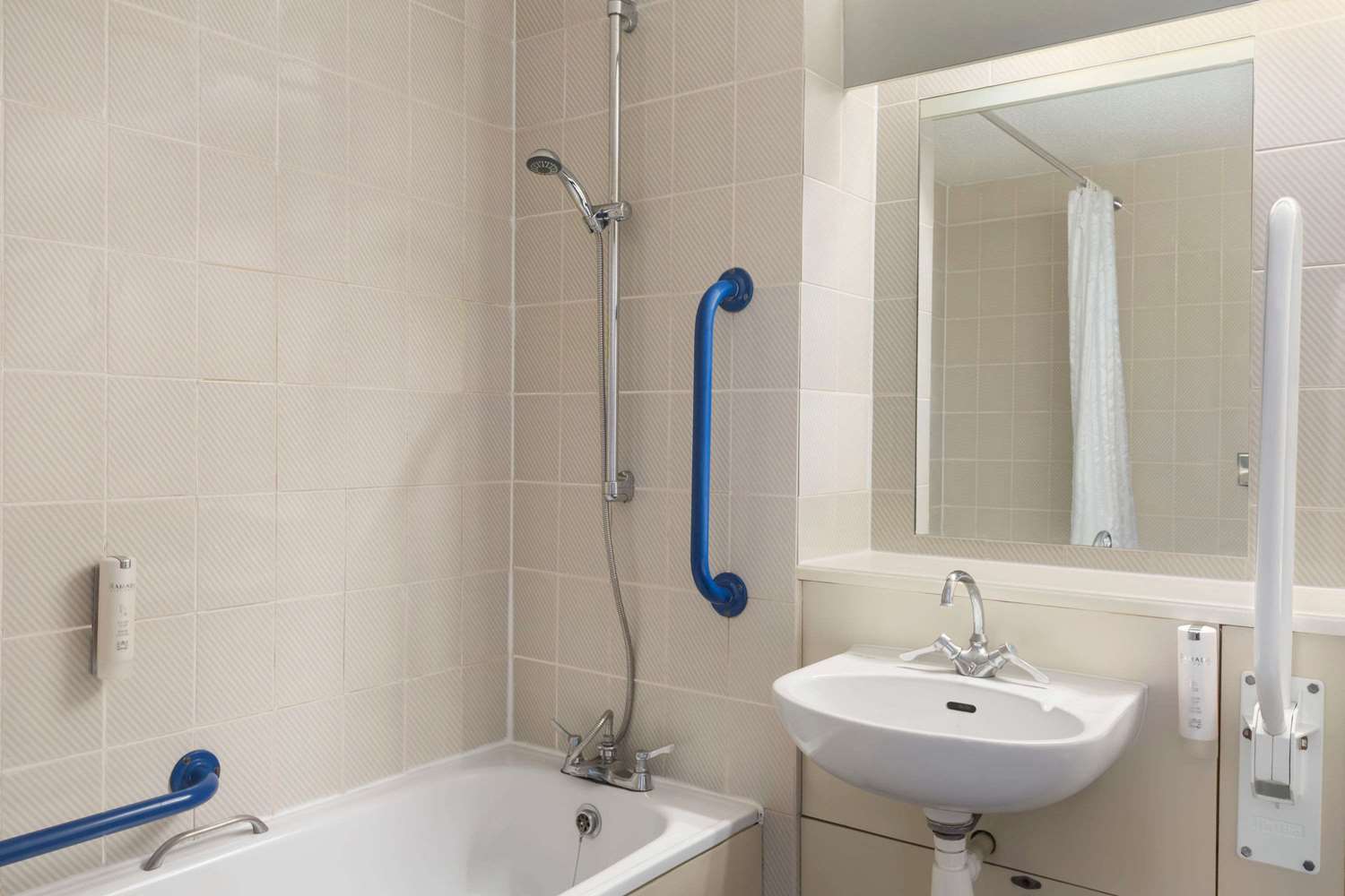 Ramada by Wyndham South Mimms M25 19/20