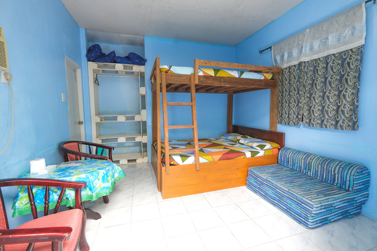 Monaliza Surf Resort 8/11