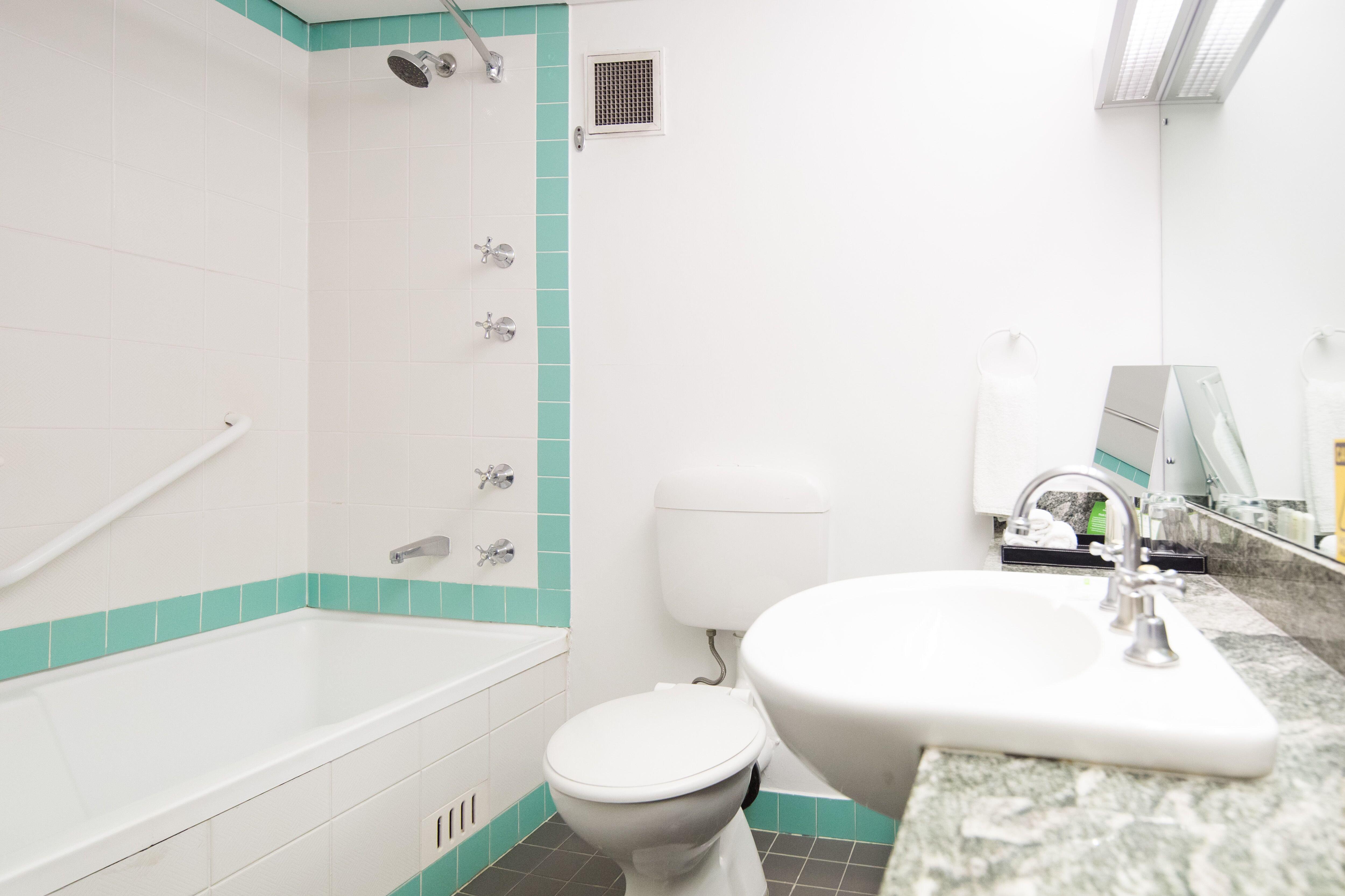 غرفة ديلوكس بسرير مزدوج، Holiday Inn Parramatta 4/6