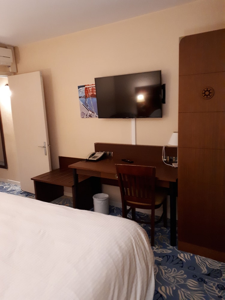 Hotel Le Yachtman 28/77