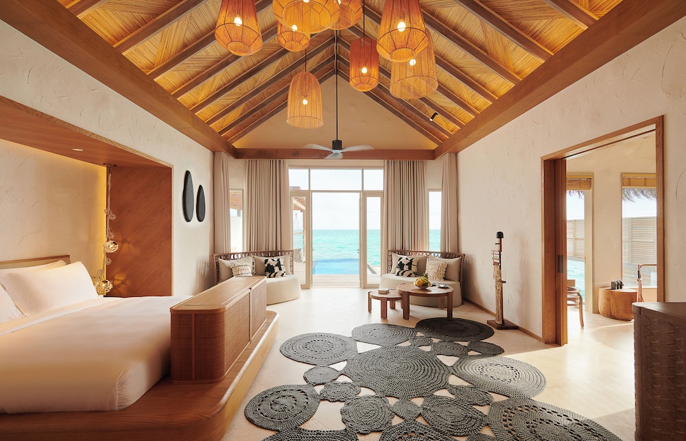 Sirru Fen Fushi Private Lagoon Resort 19/68