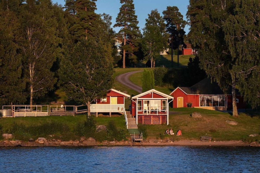 Tva Skyttlar 46/50