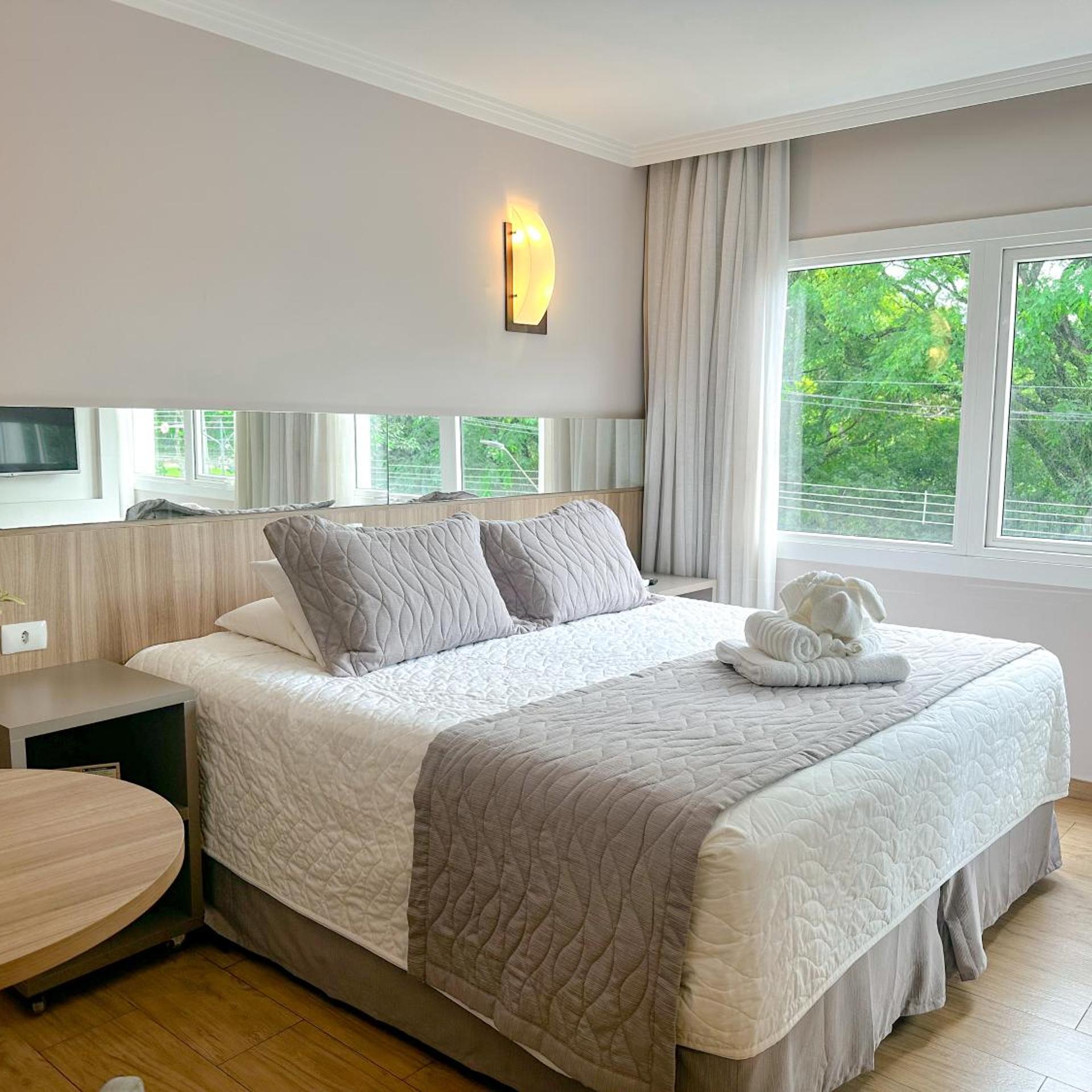 Luxury, Double Bed