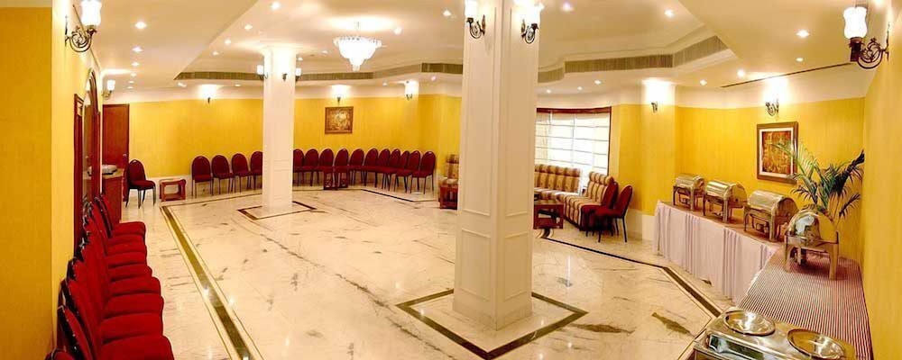The Amayaa 32/44