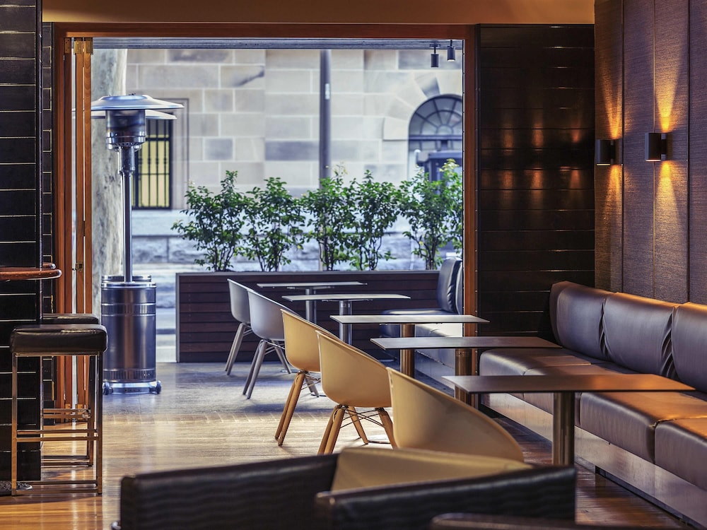 Mercure Brisbane King George Square 51/73