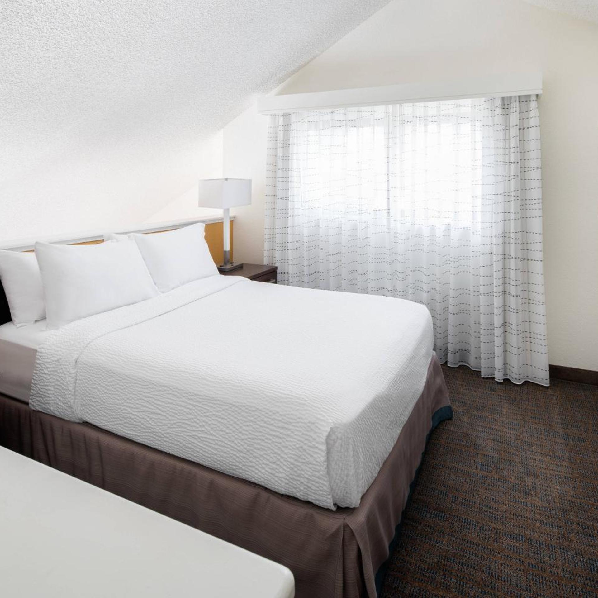 2 Bedrooms, Penthouse Suite