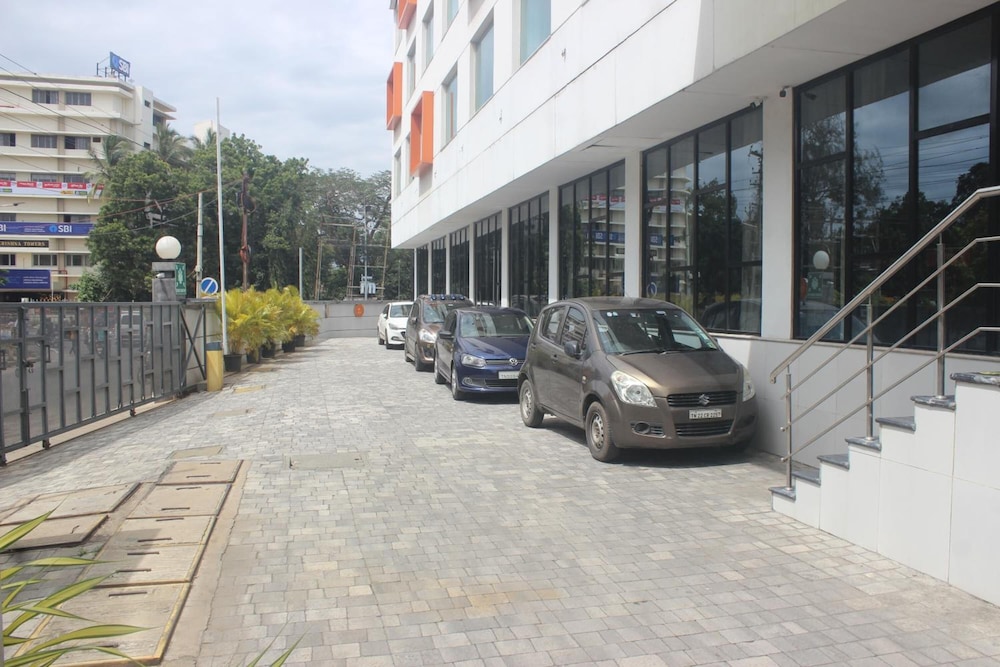 Zone By The Park Coimbatore 37/47