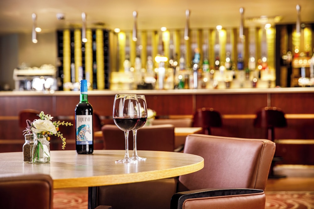 Mercure Livingston Hotel 30/71