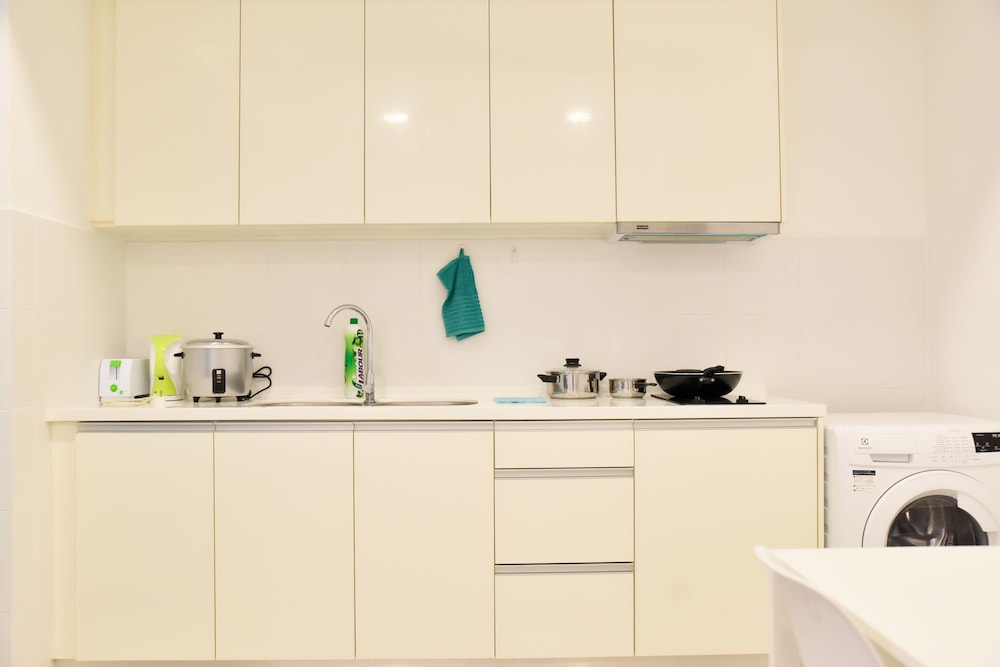 Encorp Strand Residence at Kota Damansara 25/50