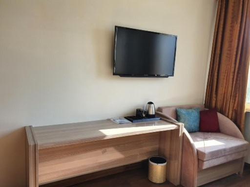 Hotel Grand Inn 34/46