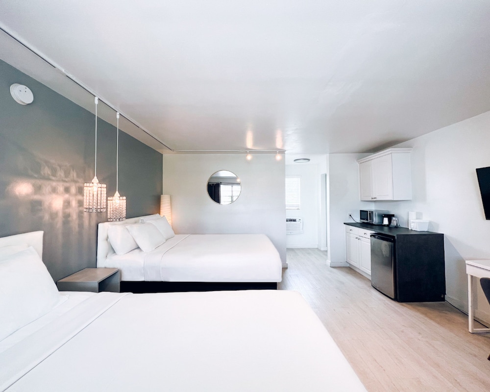 North Beach Hotel 28/76