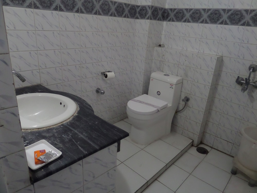 HOTEL DOON REGENCY 39/41