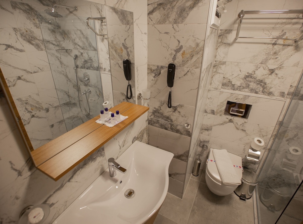 Kleopatra Fatih Hotel 49/50