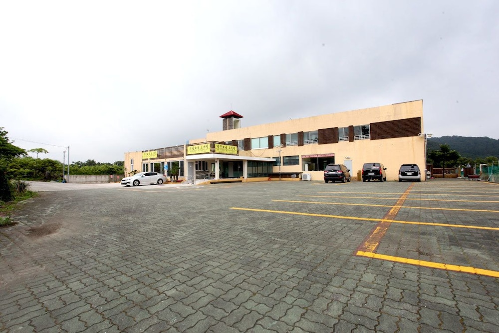 Geomunoreum Hostel 33/50