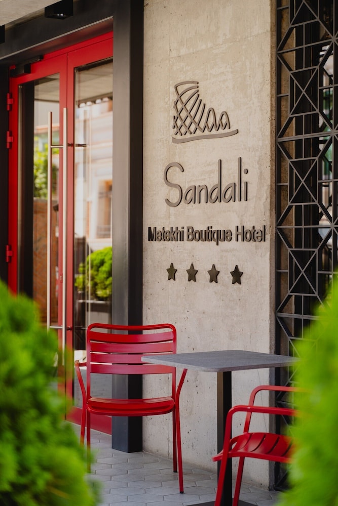 Sandali Metekhi Boutique hotel 4/50