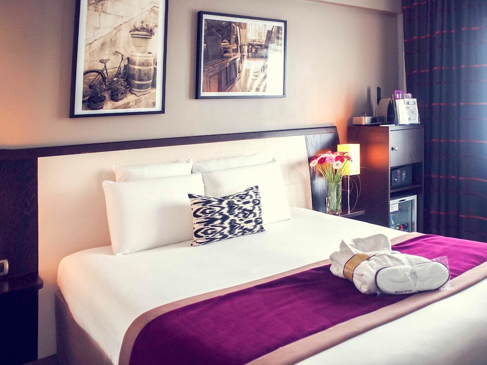 STANDARD, DOUBLE BED