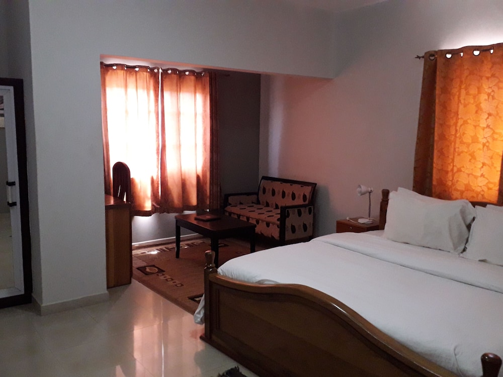 Bella Luxury Hotel 7/42