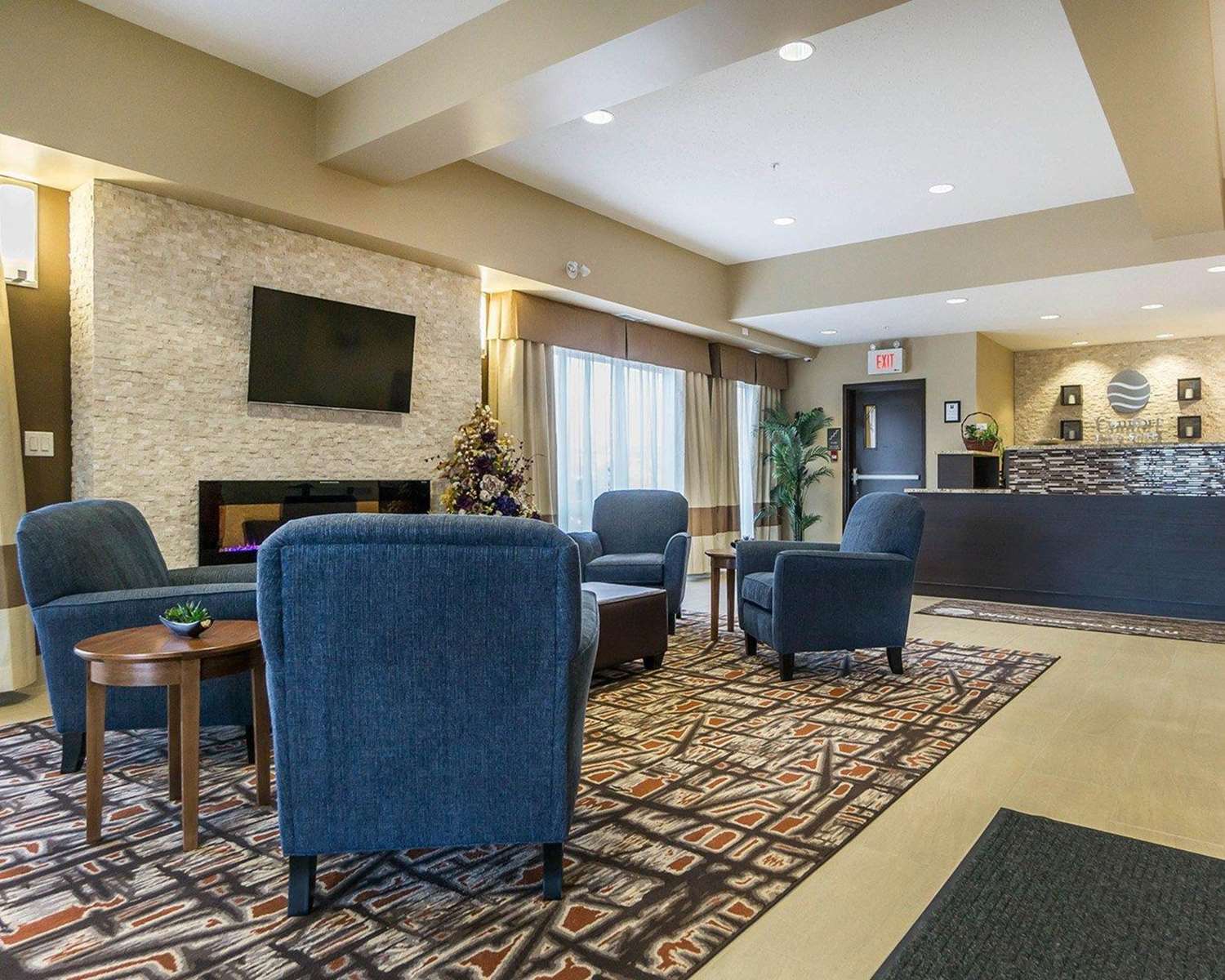Comfort Inn & Suites Edmonton International Airport 26/28