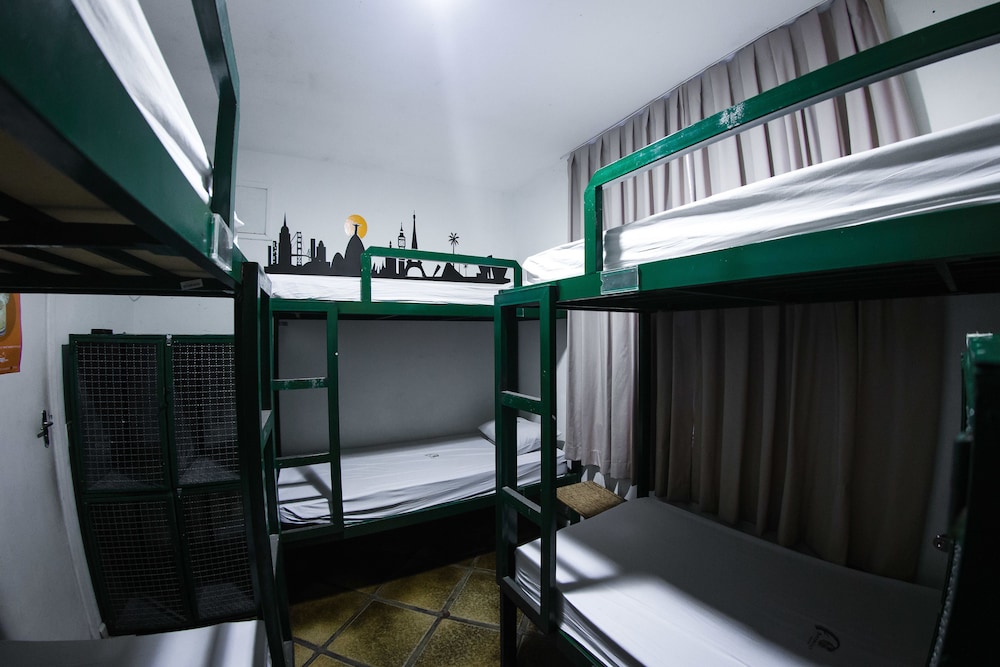 Bamboo Rio Hostel 20/50