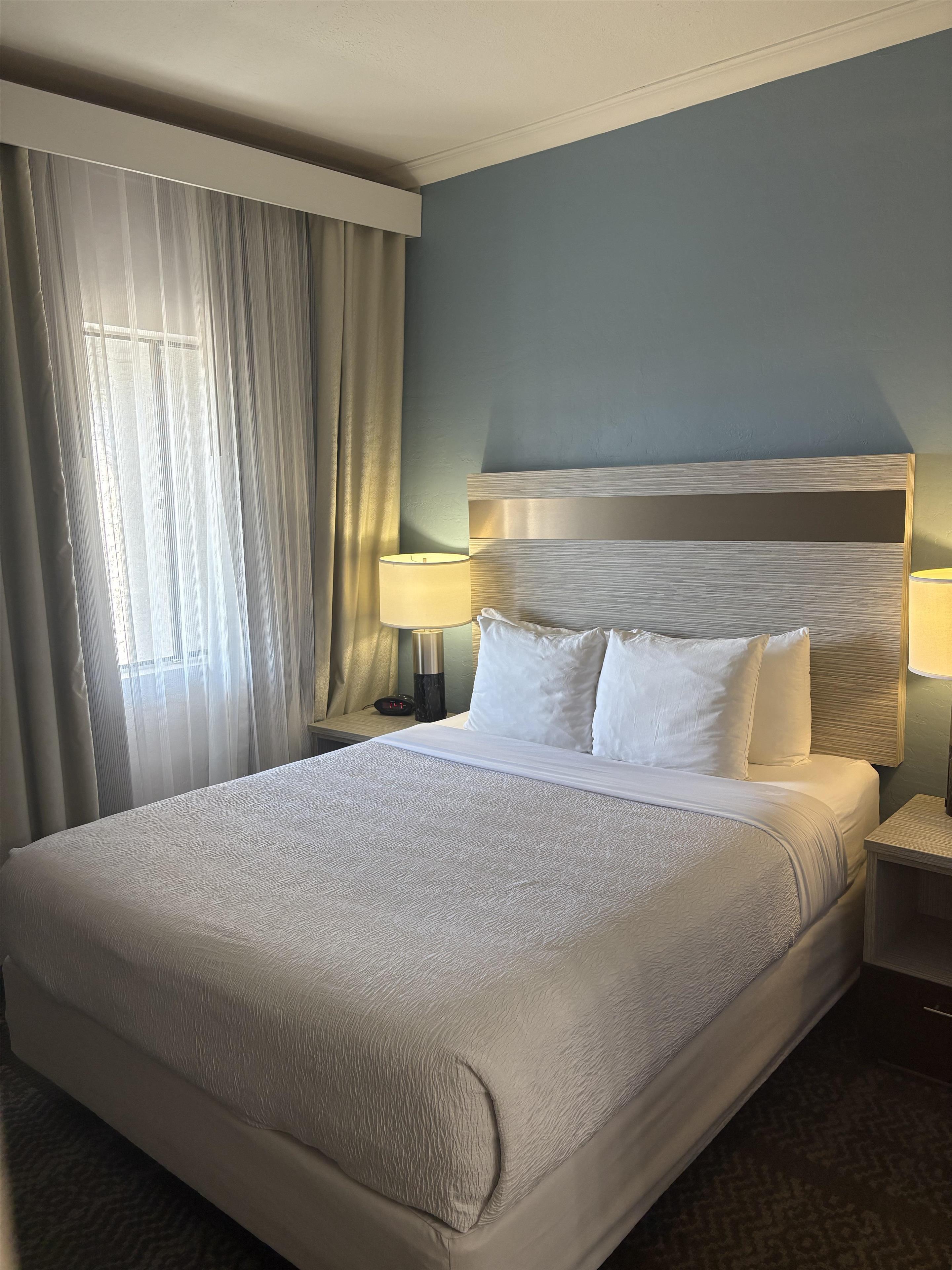 Room at SureStay InnSuites Phoenix Hotel & Suites by Best Western, PHOENIX - AZ