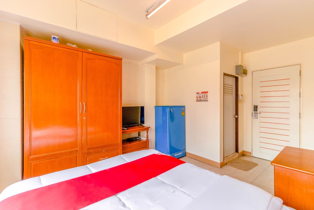OYO 583 Sweethome Guest House 16/24