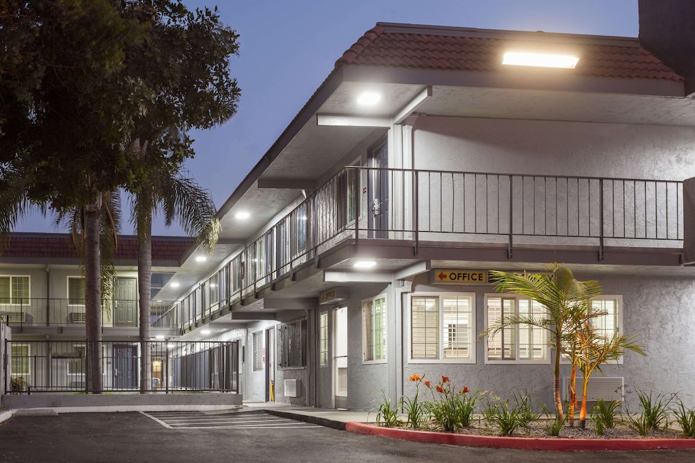 Studio6 Suites San Ysidro, CA – San Diego South Bay in SAN DIEGO - CA