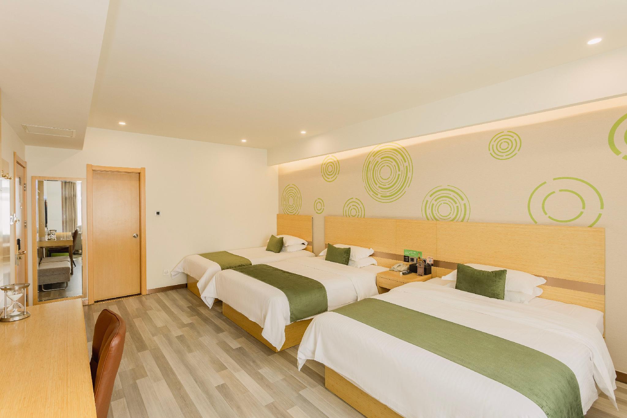 Guest Room, Triple