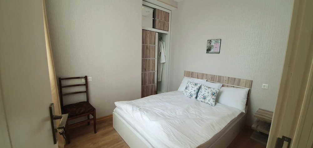 Vazi Aparthotel 15/49