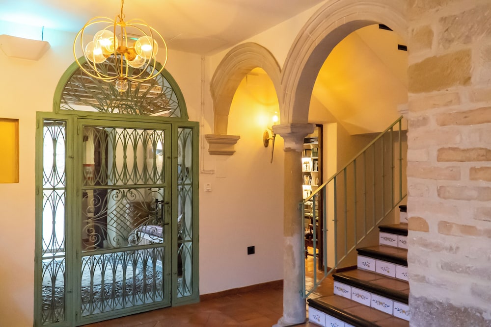 La Casona del Arco 36/60