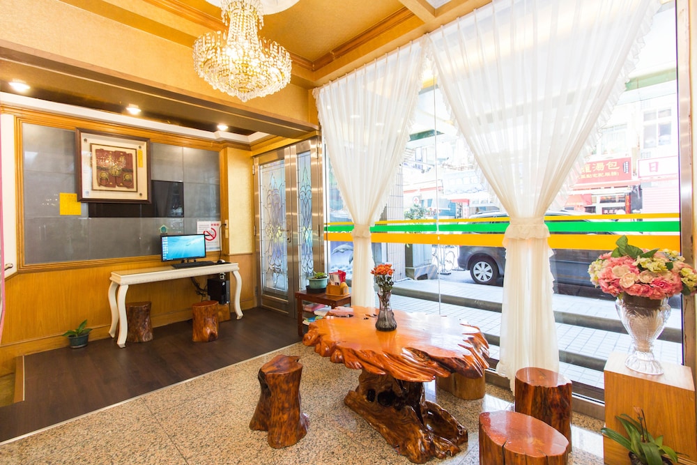 Day-Chen Hotel 42/47