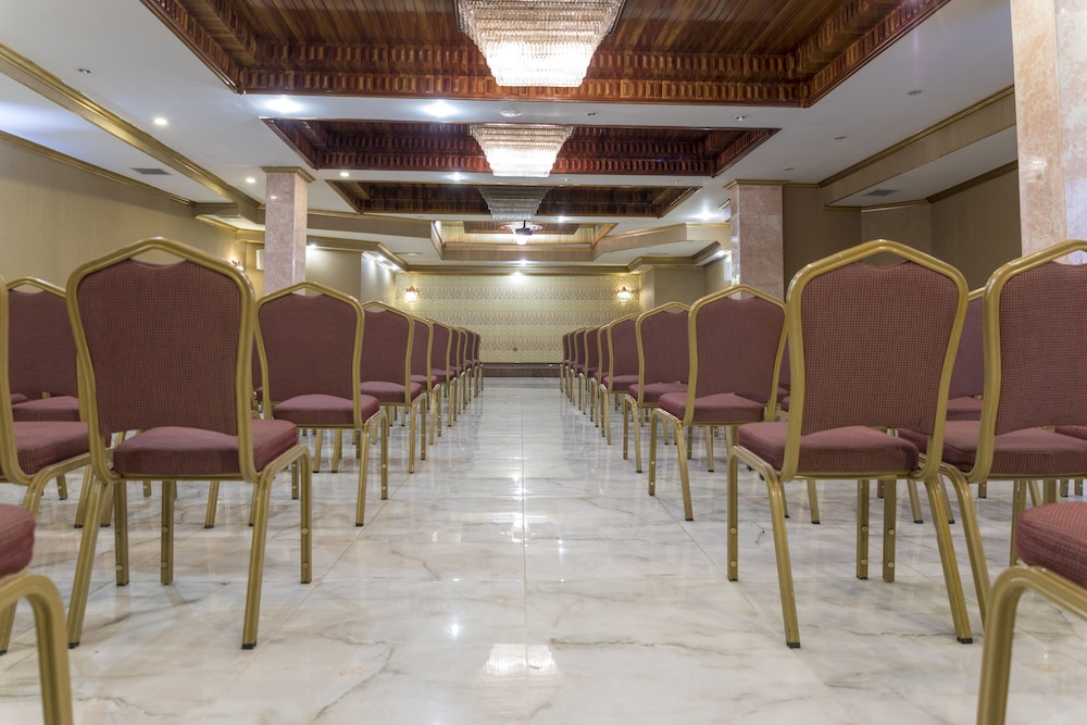 Ankara Royal Hotel 34/45