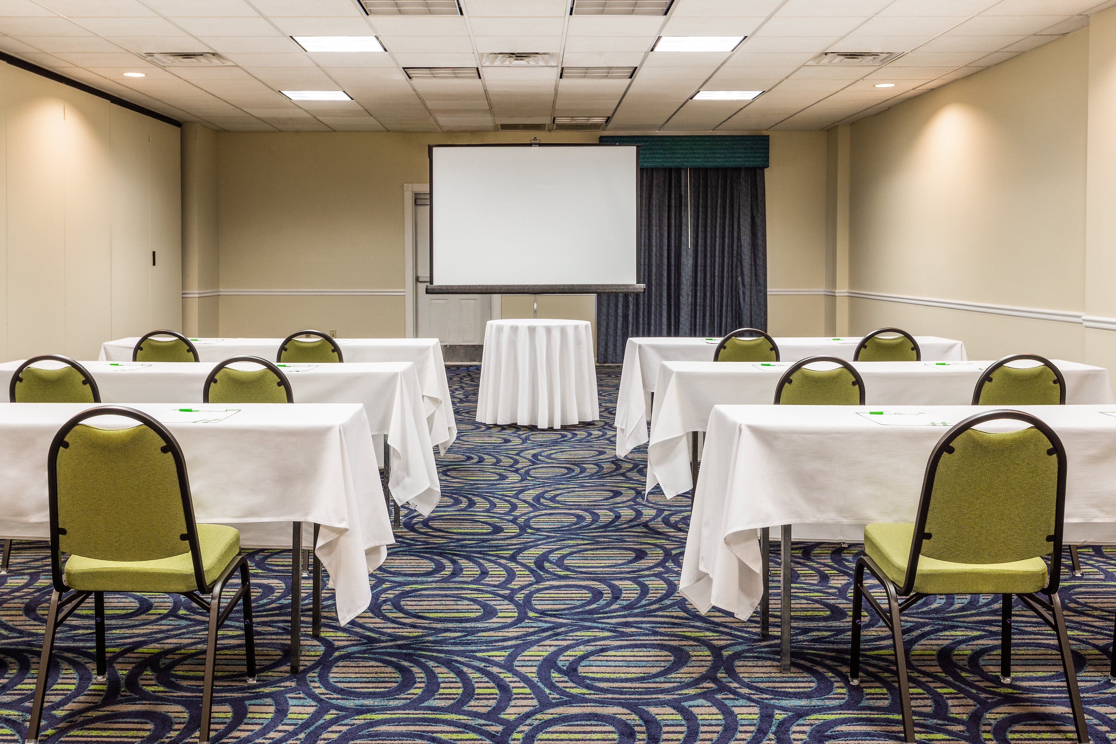 Holiday Inn & Suites Clearwater Beach S-harbourside 113/130