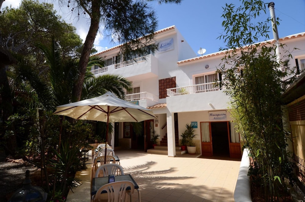 Hostal Cala Boix 2/35