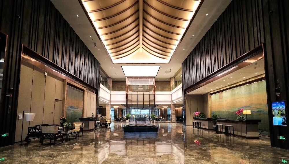 Grand Skylight International Pingshan 26/34