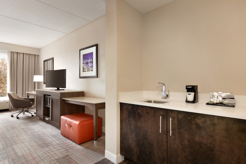 Lobby at Hampton Inn Denville/Rockaway/Parsippany, DENVILLE - NJ
