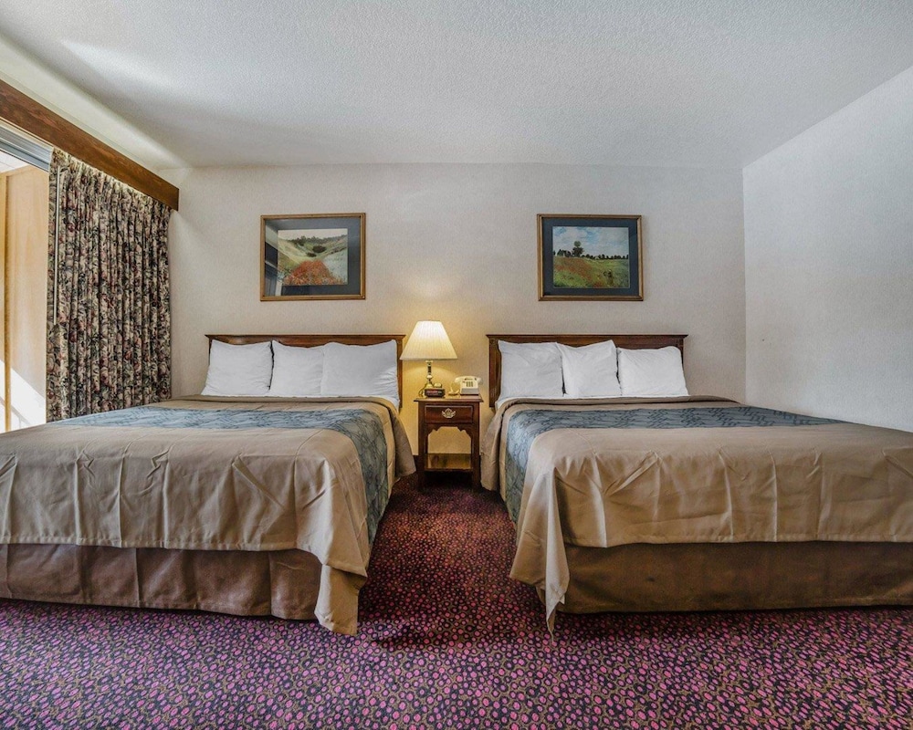 Econo Lodge New Reno Sparks Convention Center 16/30