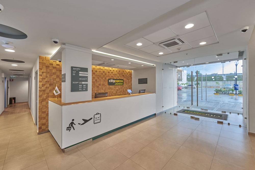 City Express Junior by Marriott Merida Altabrisa 6/47