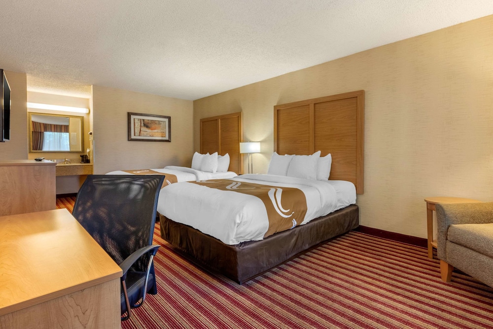 Quality Inn Exit 4 13/55