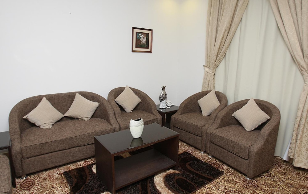 ريست نايت للأجنحة الفندقية النفل(Rest Night Serviced Apartments - AL Nafal) 47/72