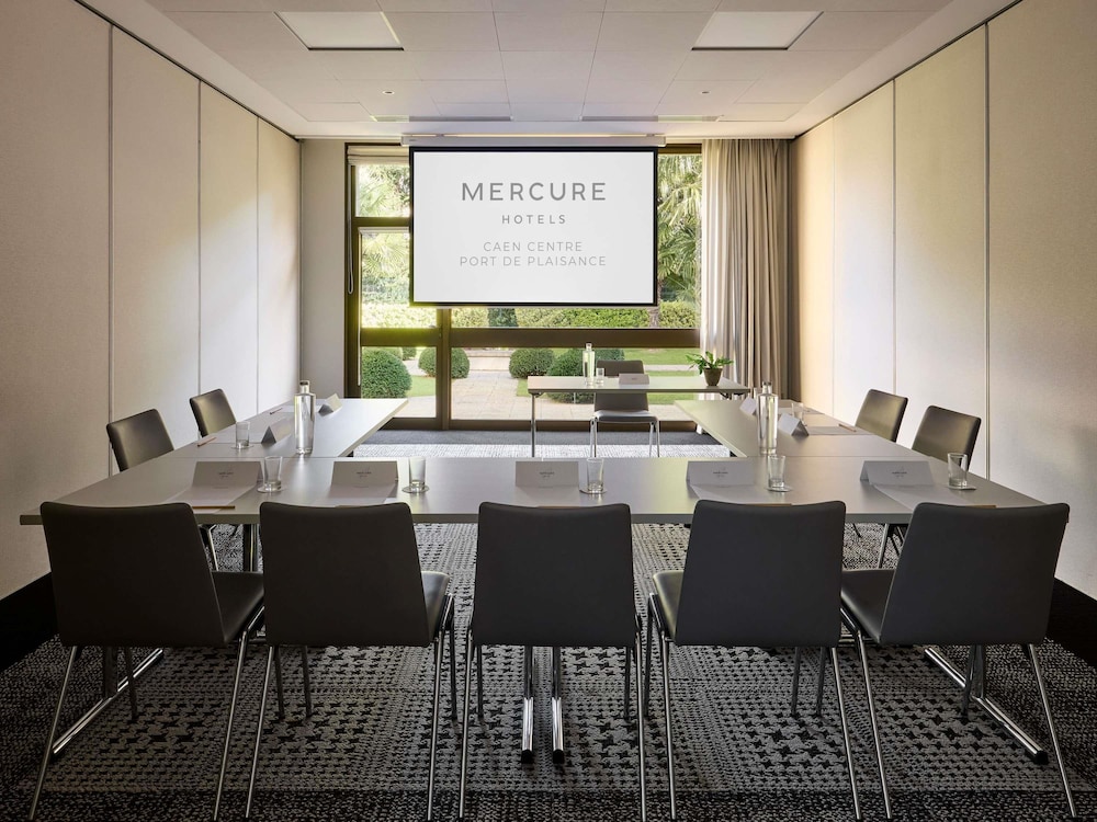 Mercure Caen Centre Port de Plaisance 67/75