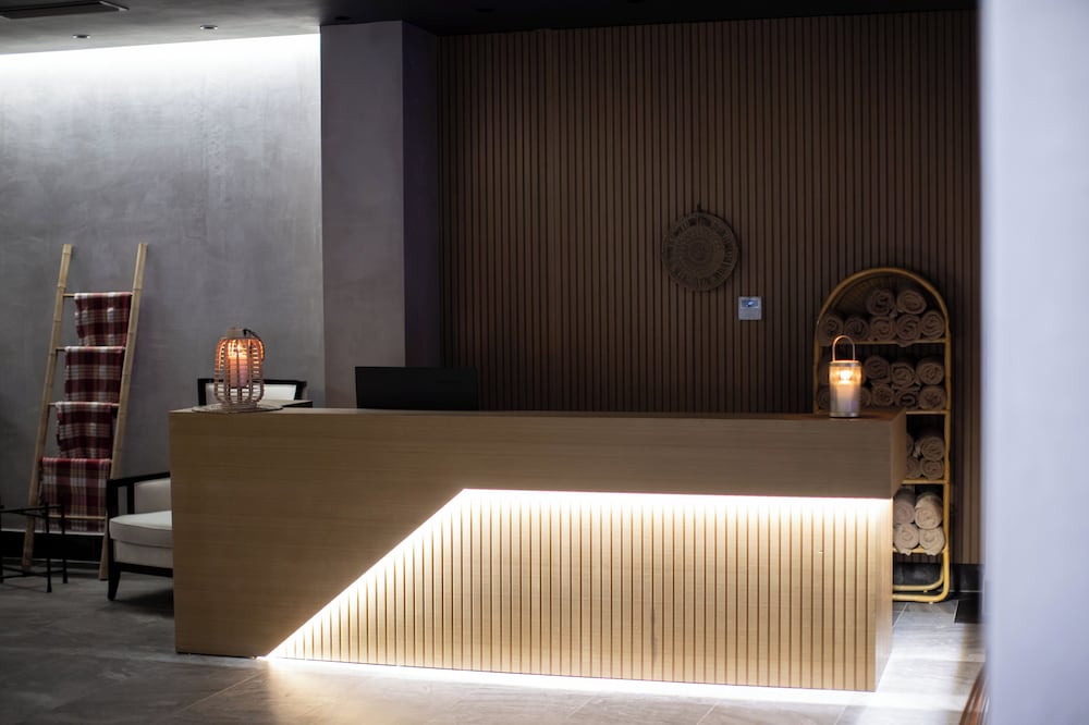 Fafa Premium Hotel 9/70