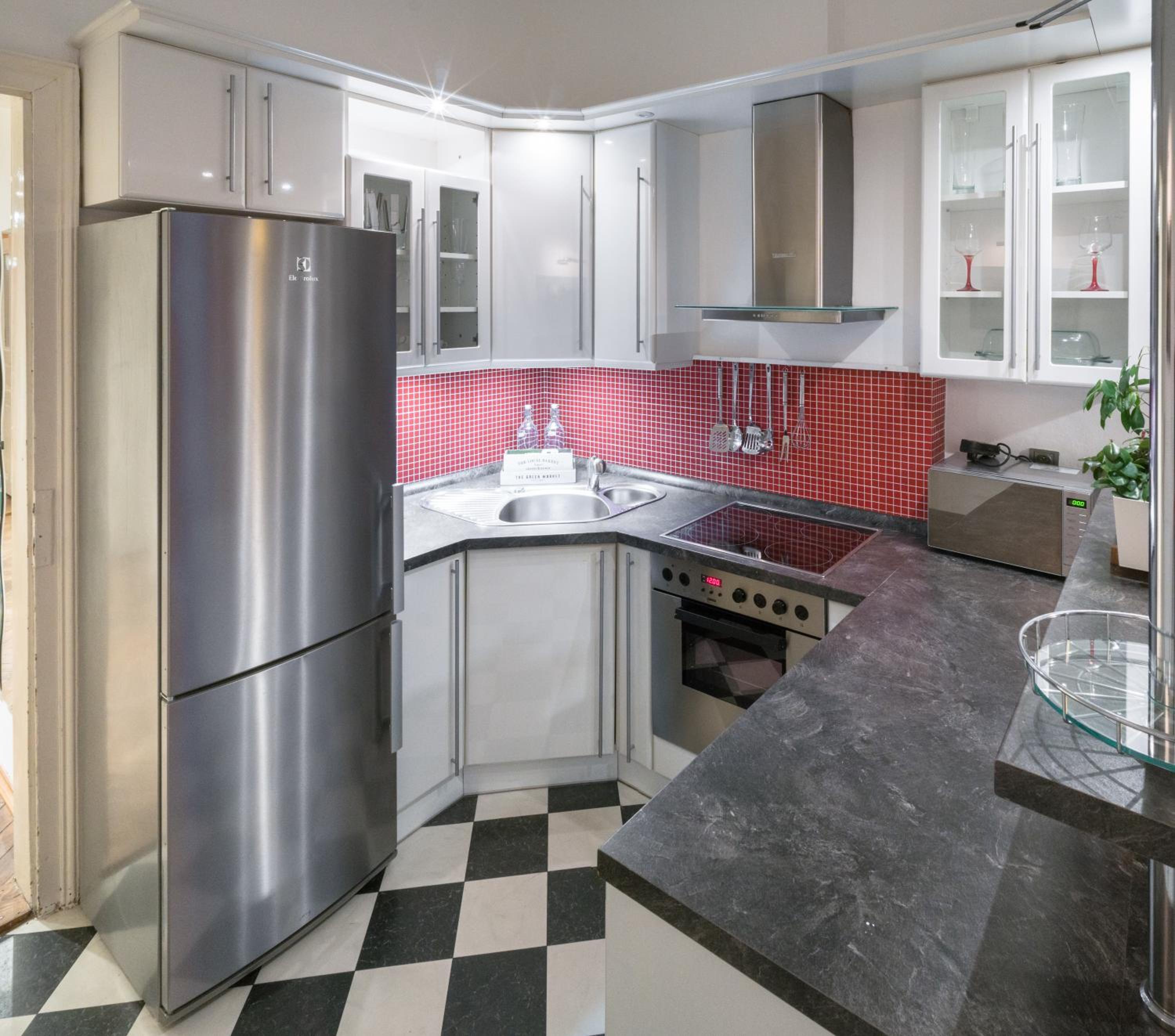 Mordecai 12 Apartments by Adrez Living 8/27