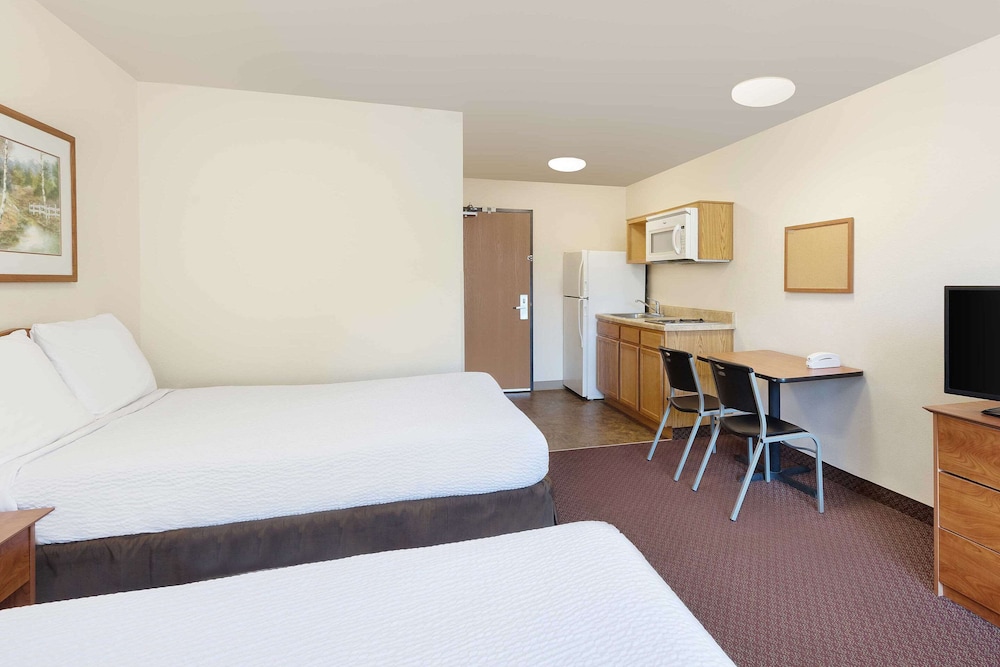 WoodSpring Suites Tyler Rose Garden 8/23