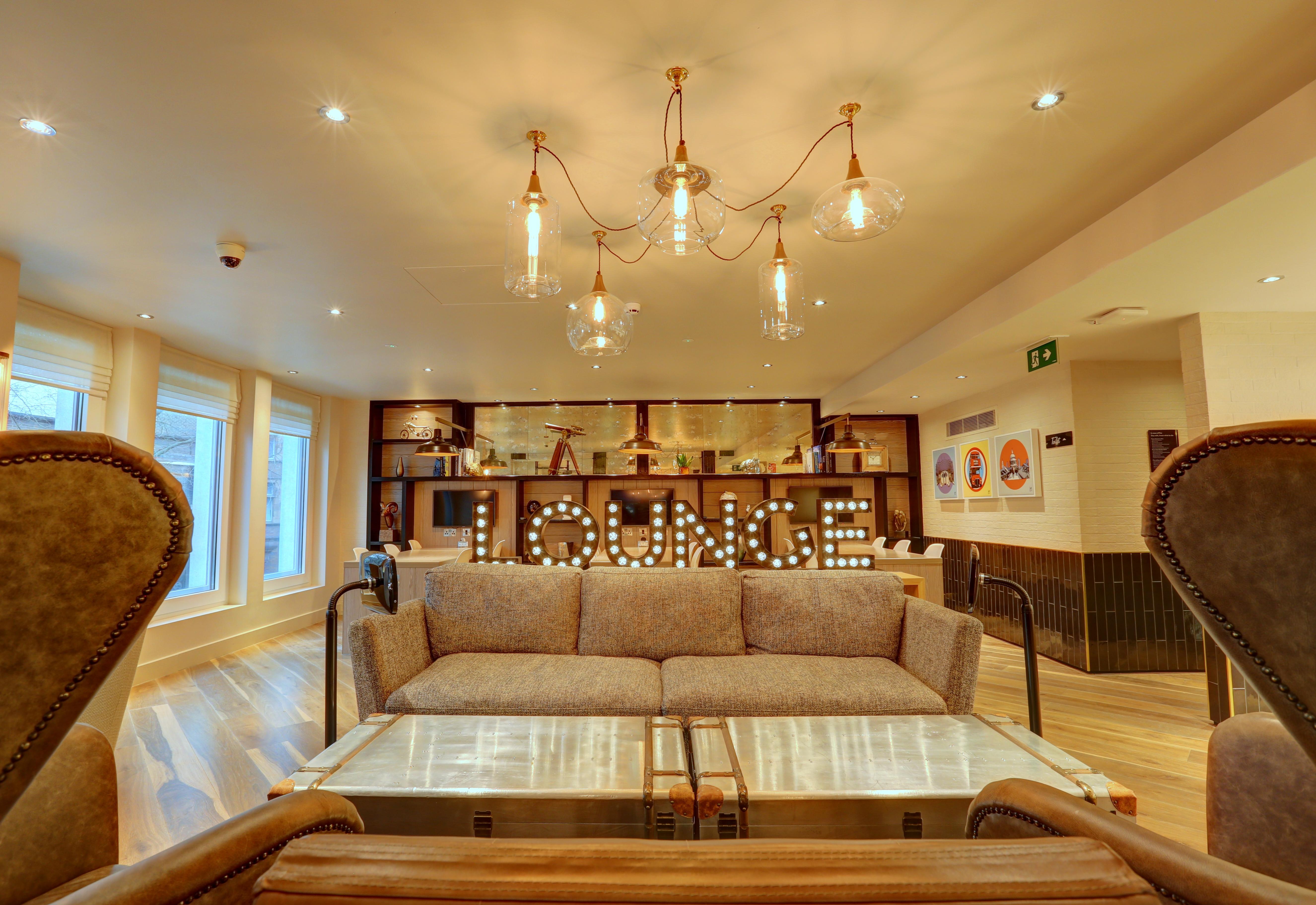 Hub By Premier Inn London Goodge Street Hotel 5/31